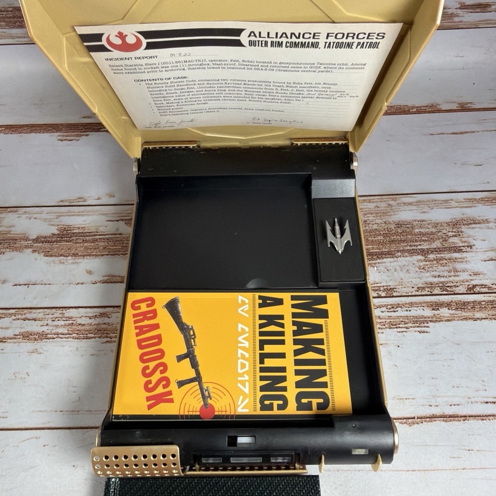 Star Wars Bounty Hunter Code Vault Edition Electronic Case Book Parts AS IS - Picture 7 of 7